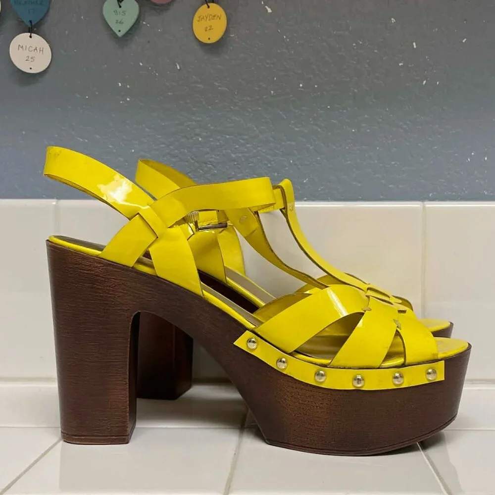 GBG los angeles platform heels